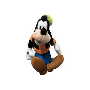 Walt Disney World Goofy 16" Plush Toy